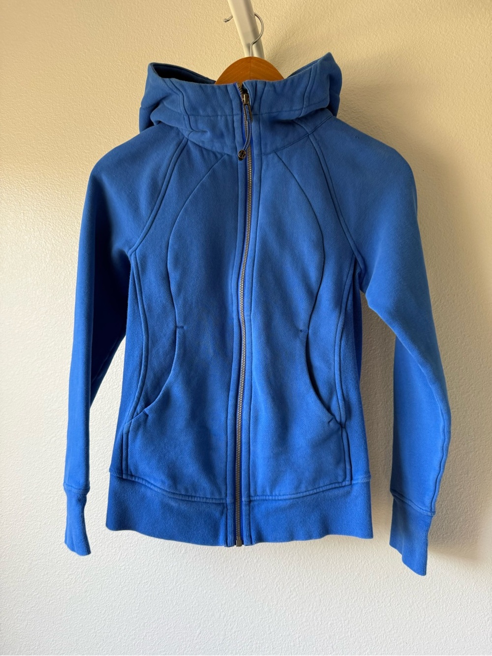 Lululemon Blue Hooded Zip-Up sweatshirt